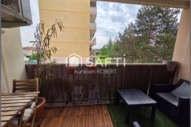 Appartement 4 pièces 259500 €