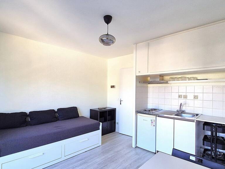 Studio lumineux avec parking  idéal investisseur — photo 1