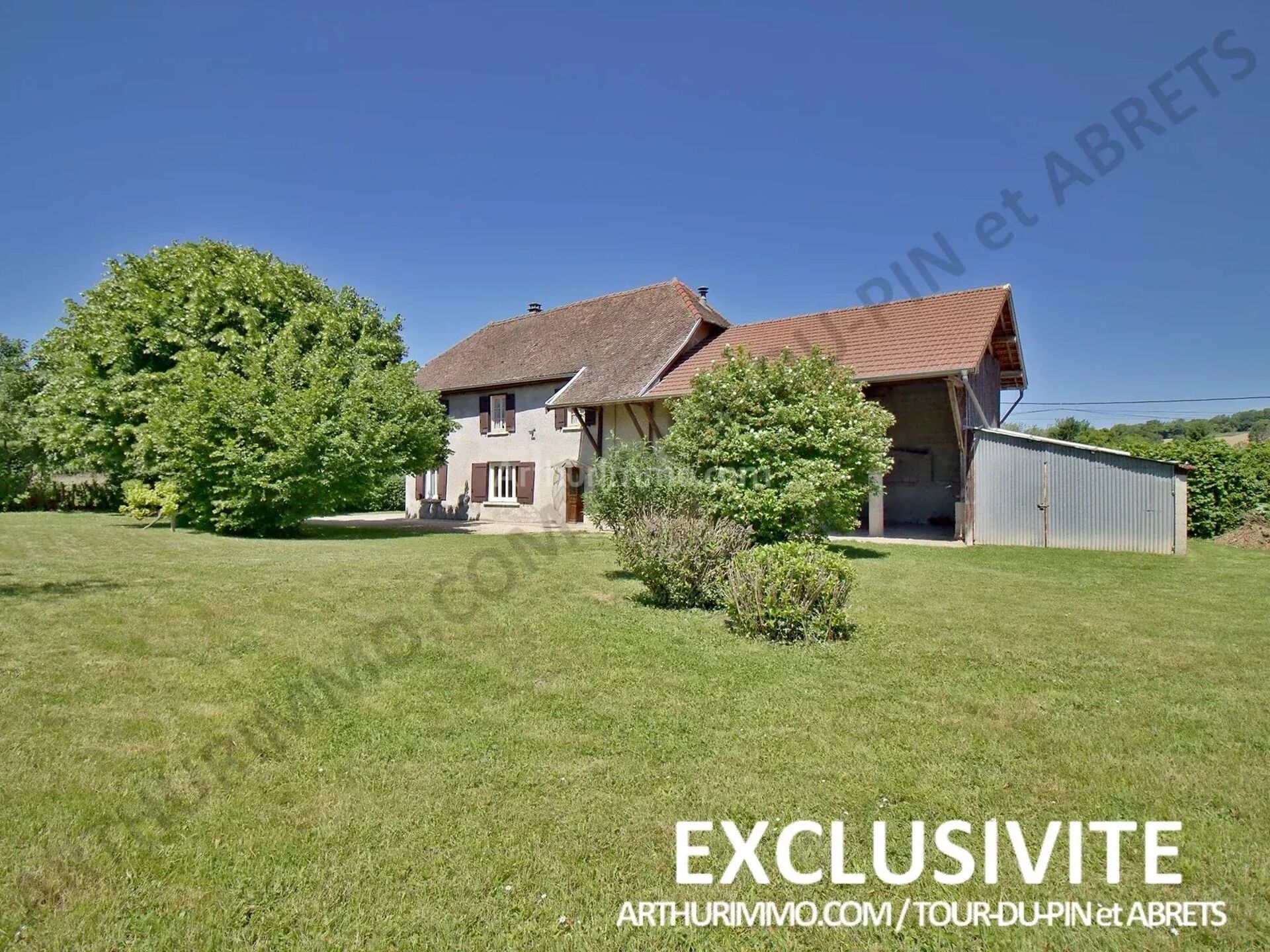 Maison 4 pièces 101 m² · à La Tour-du-Pin · 101 m² · 211 000 €