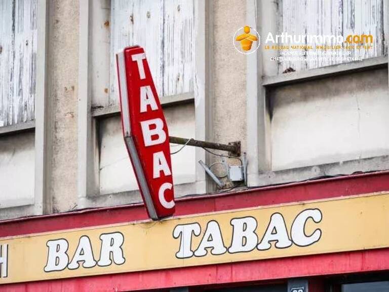 Bar Tabac centre bourg — photo 1