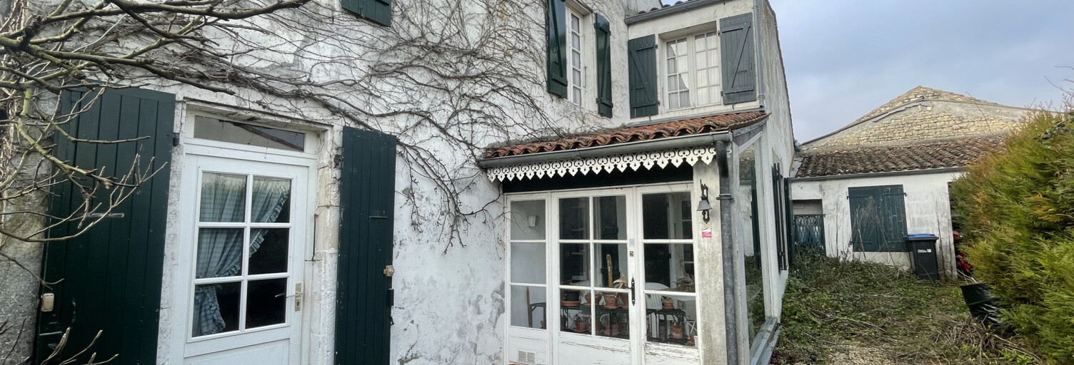 Maison 7 Pièces 233 m² à vendre à Croix-Chapeau (17220)