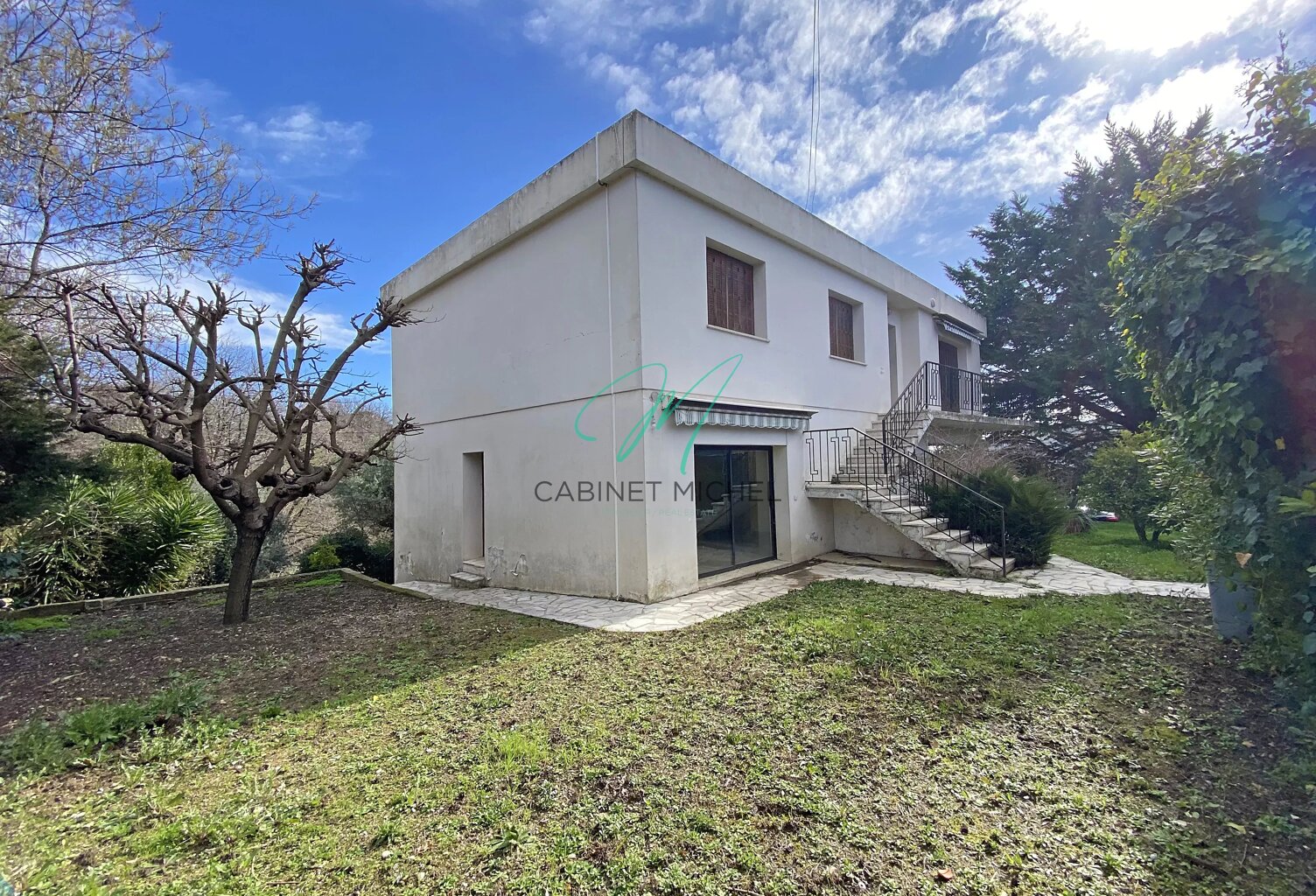CAGNES-SUR-MER VILLA À FORT POTENTIEL — photo 1