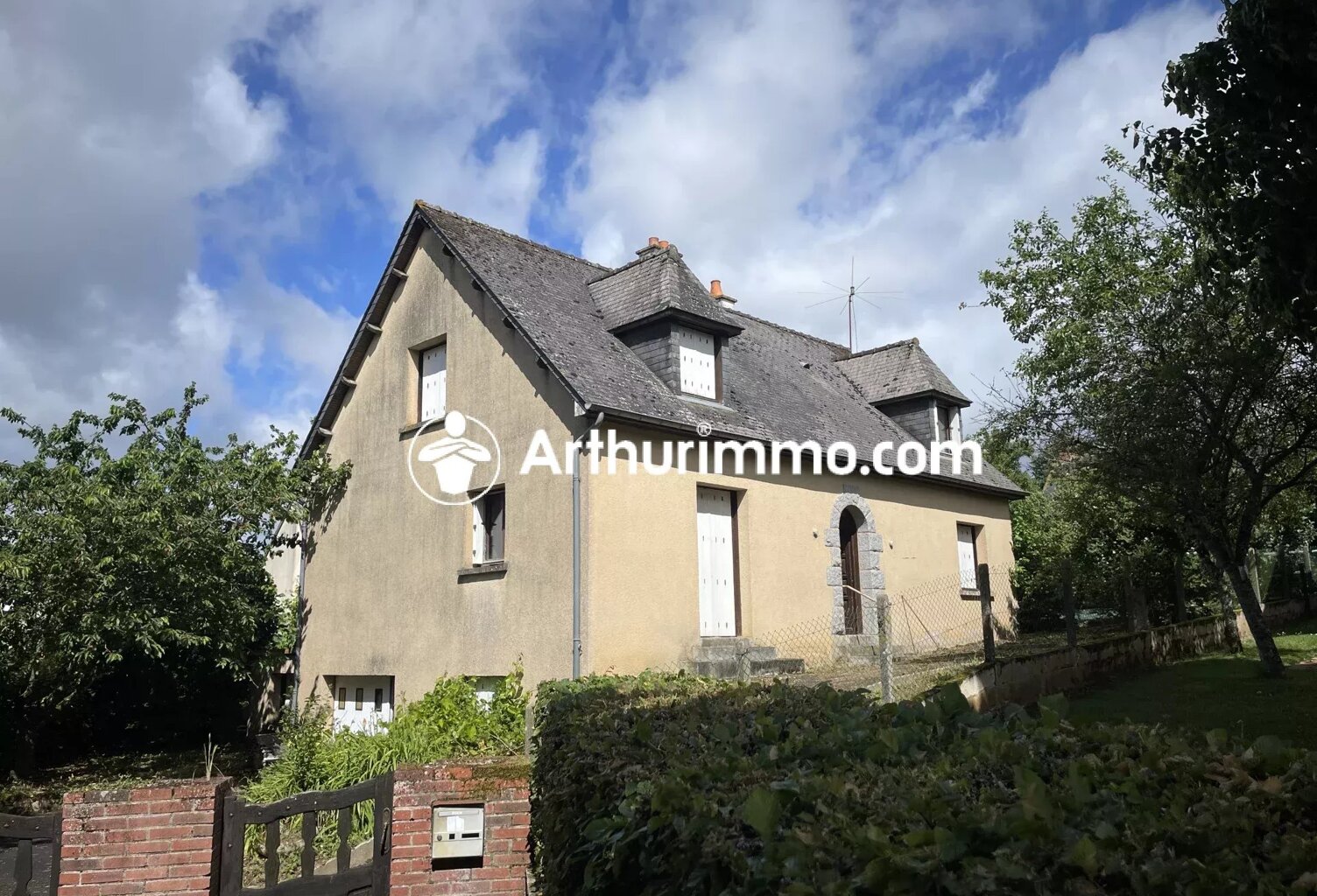 Maison T4 de 113 m² avec sous-sol et terrain de 615 m² — photo 1