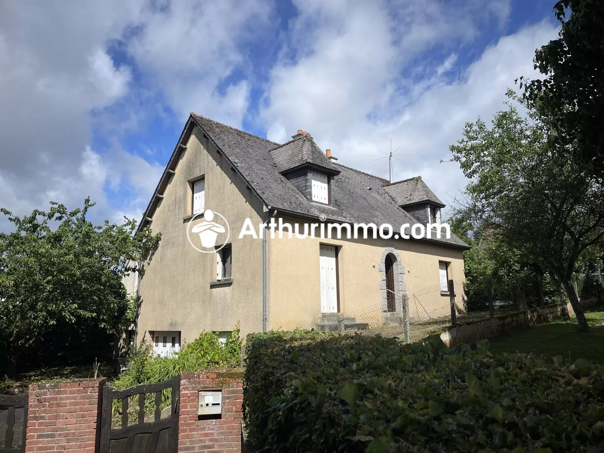 Maison 5 pièces 112 m² · à Villaines-la-Juhel · 112 m² · 95 000 €