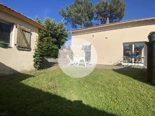 Maison 4 chambres dans une rue calme à 150 m de la mer — photo du bien