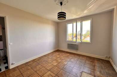 Appartement 3 pièces 1020 €