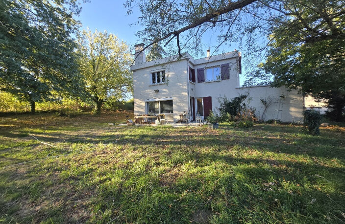 Maison familiale de caractère à Chaponost, 244 m2 habitables — photo 3