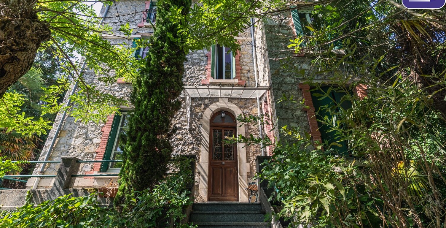 Vente maison 8 pièces 210 m² Saint-Girons (09200) — photo 1