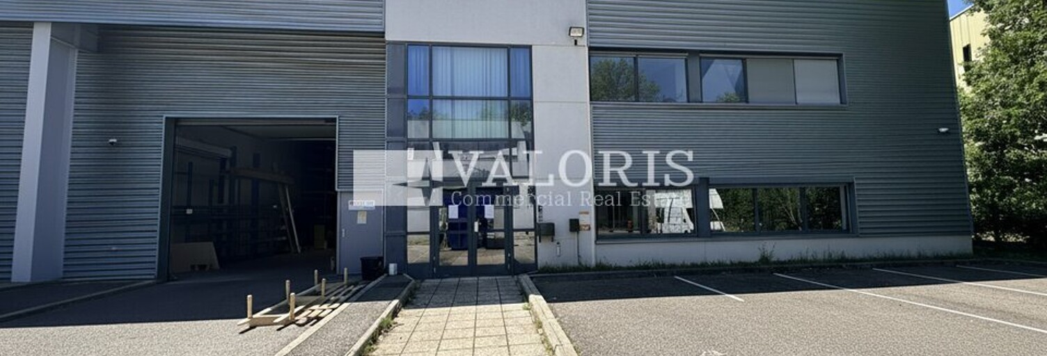 Commerce  741 m² à louer à Limonest (69760)