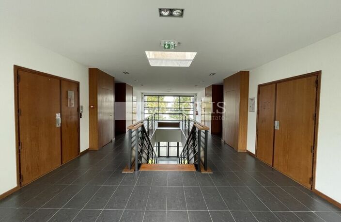 BUREAUX à LOUER — photo 4