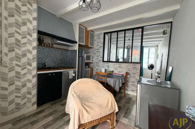 Immeuble  176000 €