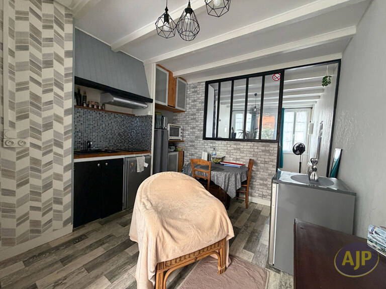 Immeuble locatif Pons — photo 1