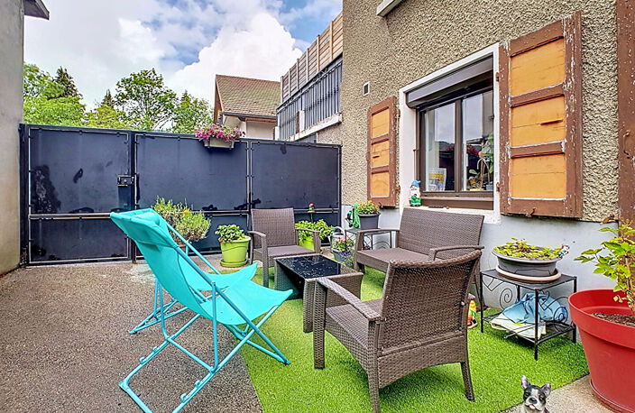 Appartement Habere Lullin T4 de 74 m2 avec cour intérieur de 40 m² et garage double — photo 2