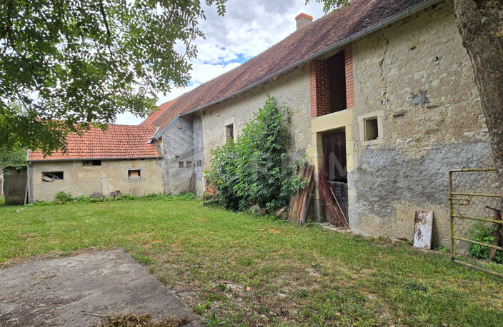 Maison 67m²  + Grandes dépendances — photo 3