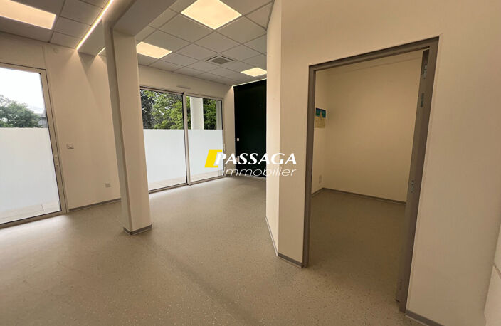 Local professionnel Baraqueville — photo 4
