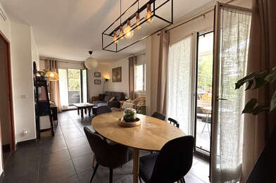Appartement 4 pièces 299900 €