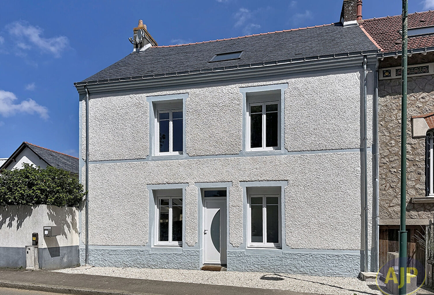 Maison  Bourg Saffré 6ch — photo 1