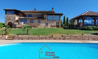 Maison 16 Pièces 450 m² à vendre à Saint-Amour-Bellevue (71570)