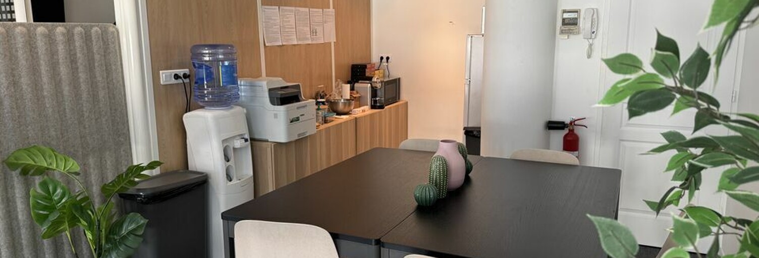 Bureau  65 m² à louer à Tours (37000)