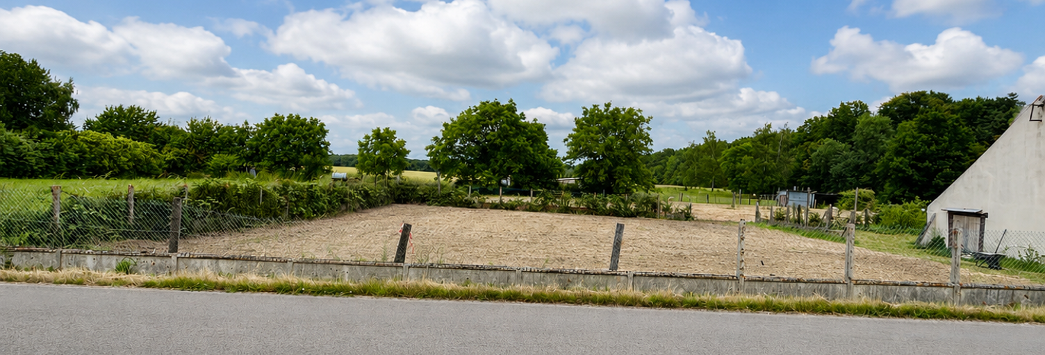 Terrain  848 m² à vendre à Jouy (89150)