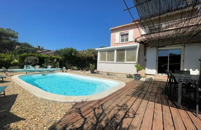 Saint-Privat-des-Vieux villa T5 avec piscine — photo 2