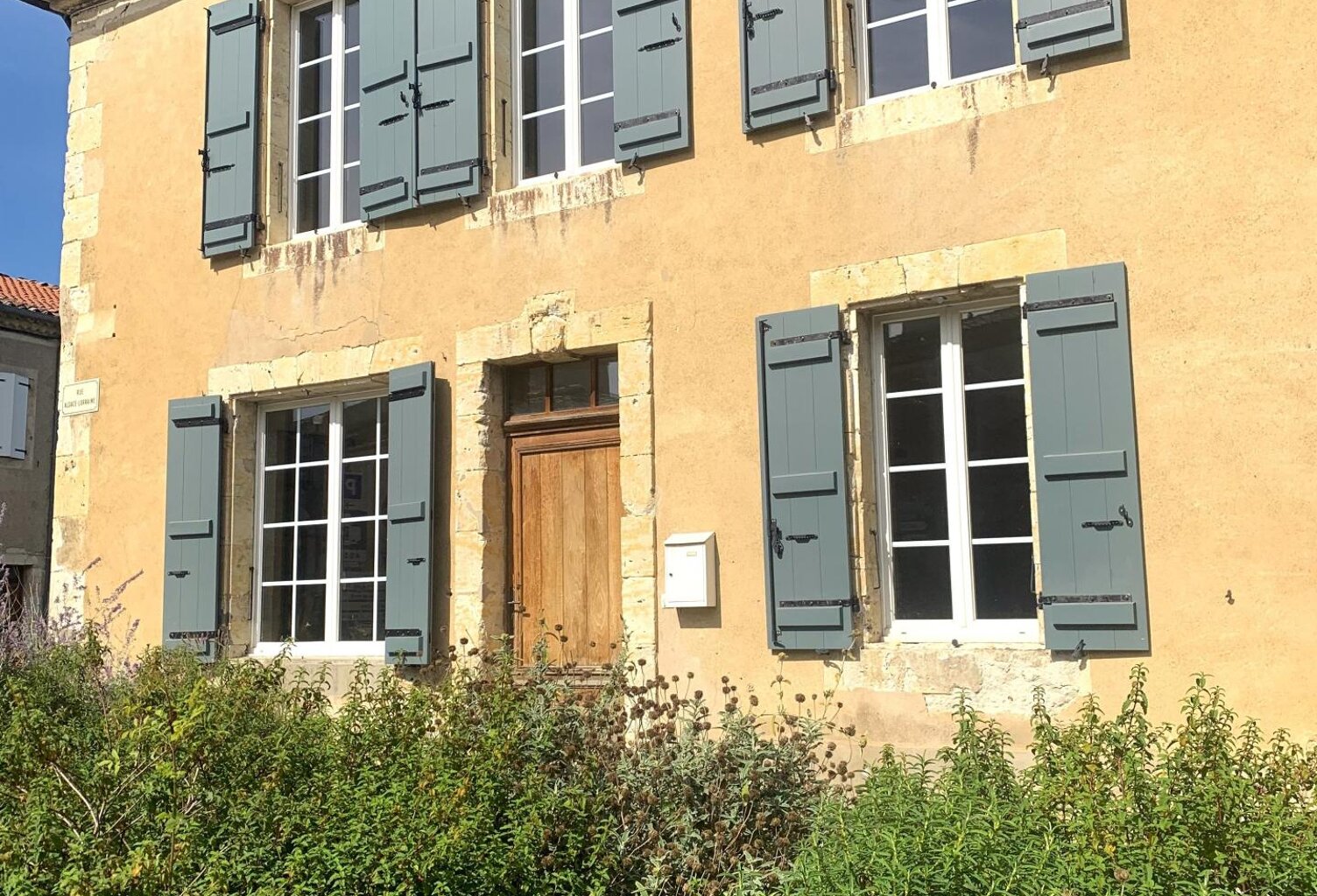 MAISON EN PIERRE CONFORTABLE AVEC CAVE ET JARDIN — photo 1