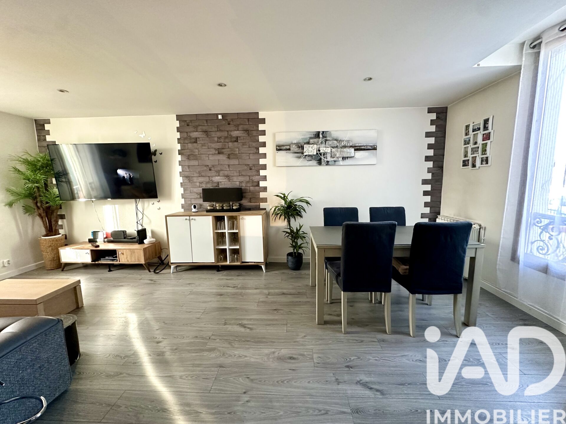 Location Appartement 4 pièces - Photo 2