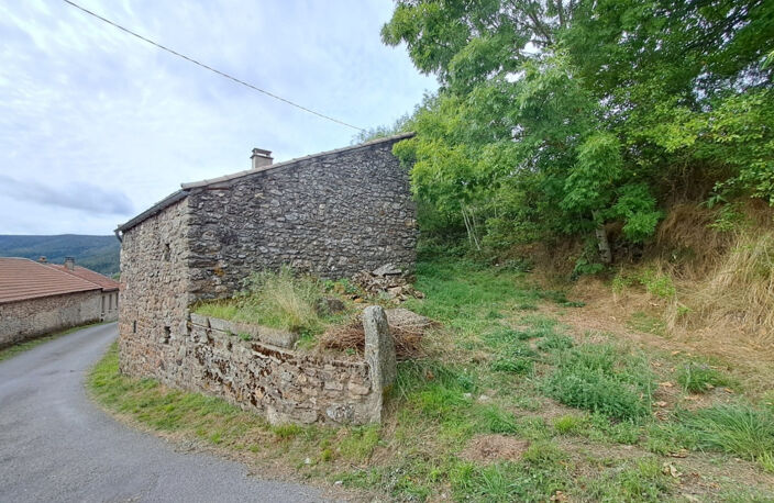 Ancienne Ferme de 200 m2 à Rénover avec 1140 m2 de Terrain — photo 4