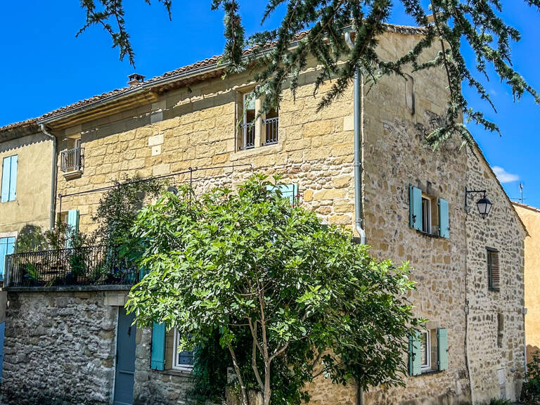Charmante maison de village avec grand balcon — photo 1