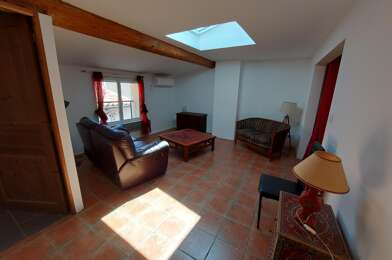 Appartement  640 €
