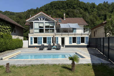 Maison 8 pièces 275000 €