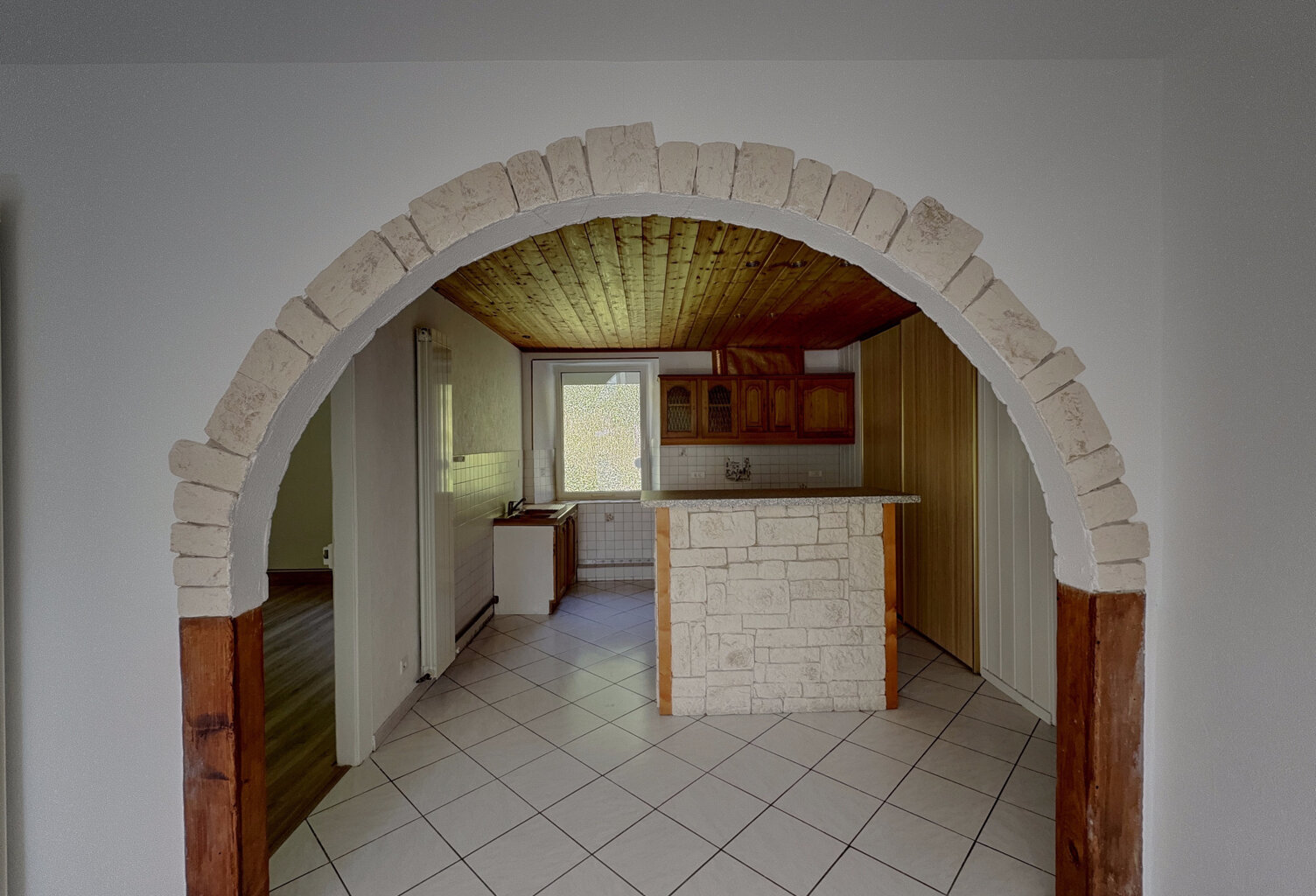PONT DE ROIDE - APPARTEMENT T2 — photo 1