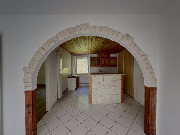 PONT DE ROIDE - APPARTEMENT T2 — photo 1