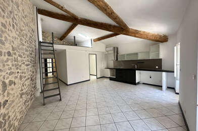 Appartement 3 pièces 690 €
