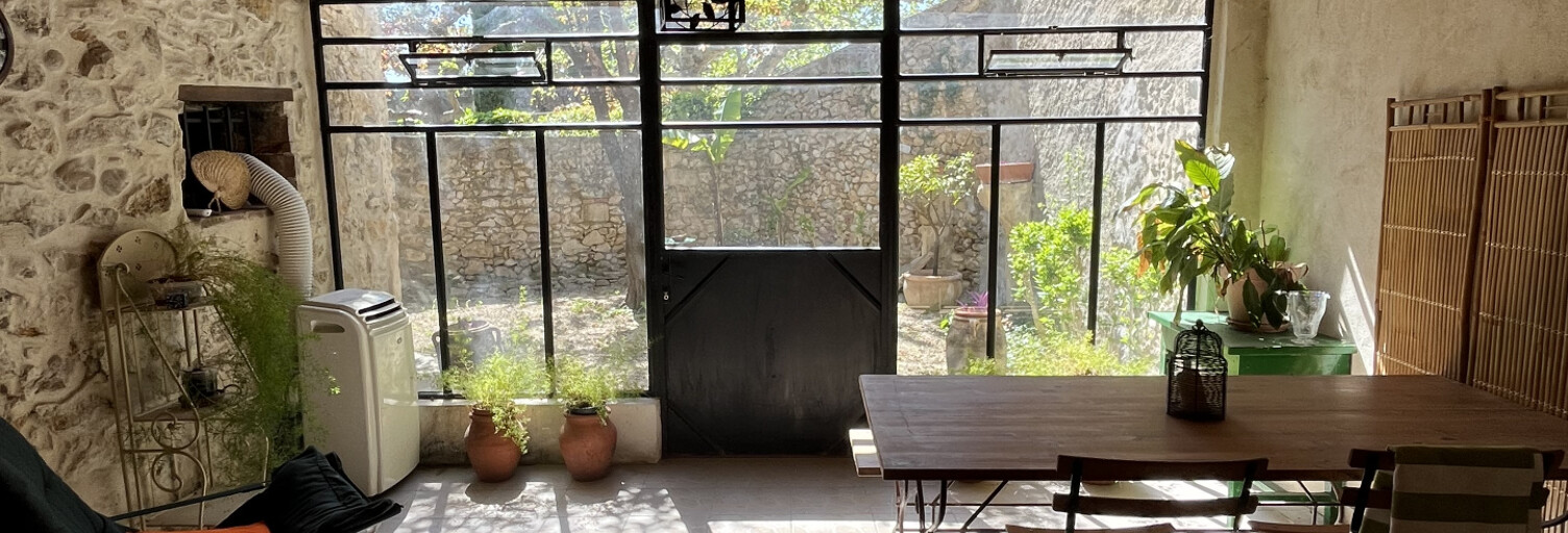 Maison 5 Pièces 162 m² à louer à Pierrelatte (26700)