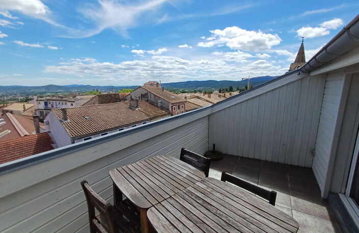 AUBENAS CENTRE - APPARTEMENT DUPLEX 88m2 AVEC GARAGE — photo 2