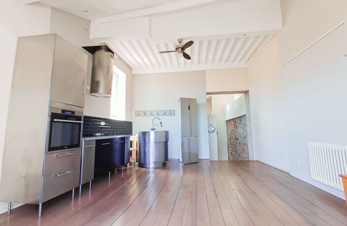 AUBENAS CENTRE - APPARTEMENT DUPLEX 88m2 AVEC GARAGE — photo 3