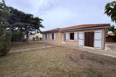 Maison 4 pièces 900 €