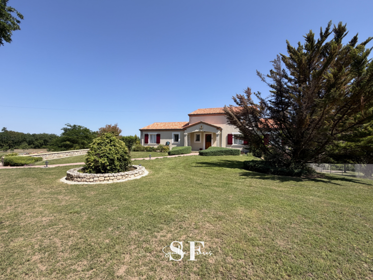 A 30 MINS D'AGEN - BELLE VILLA AVEC PISCINE ET TERRAIN — photo 1