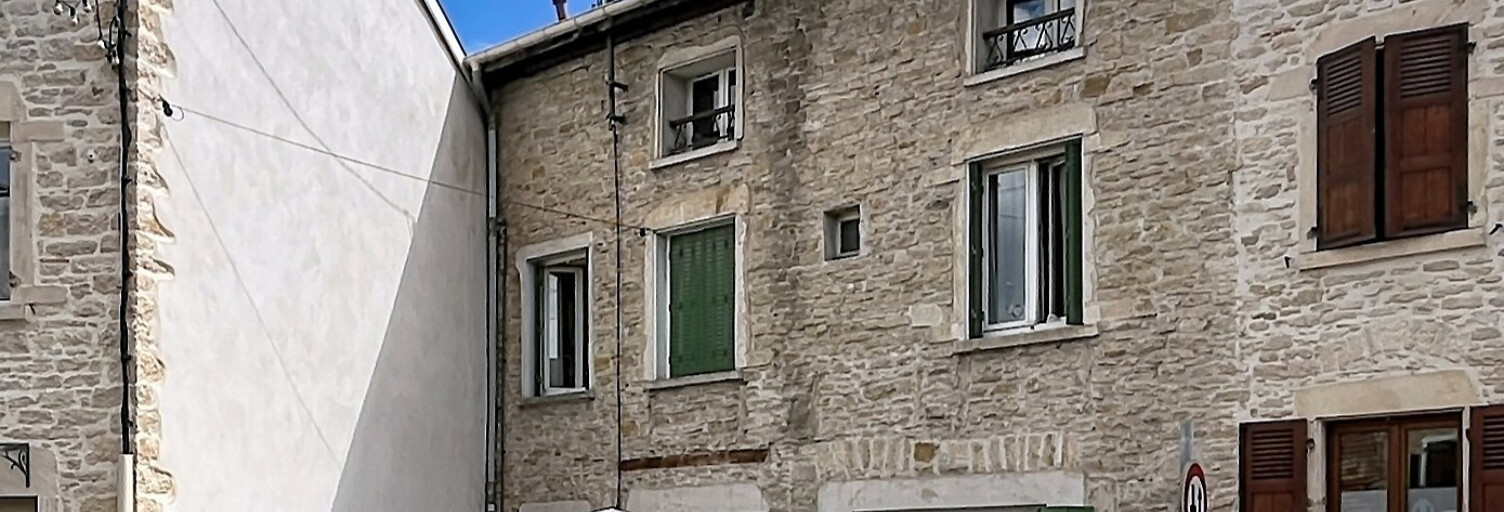 Maison 5 Pièces 100 m² à vendre à Saint-Alban-de-Roche (38080)