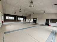 Local commercial avec grand hangar de stockage — photo 3