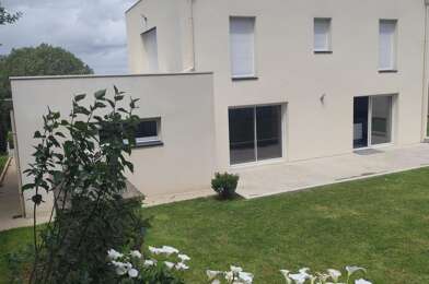 Maison 6 pièces 293990 €