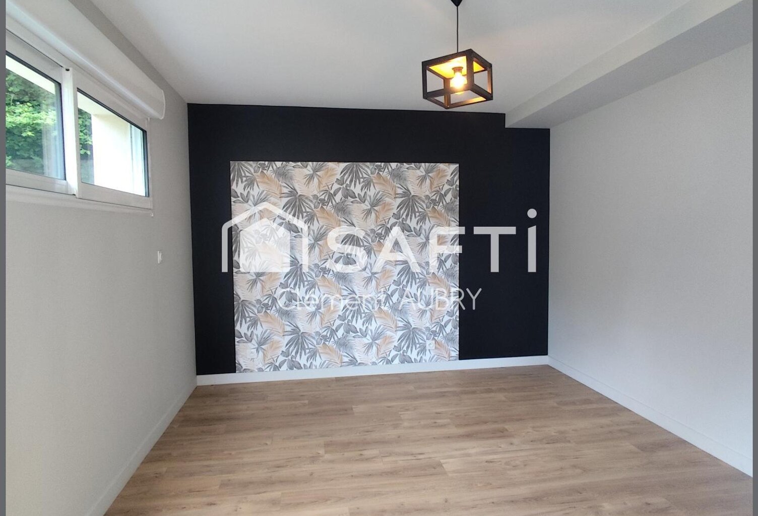 Beau Pavillon offrant de beaux volumes avec magnifique terrain ! — photo 1