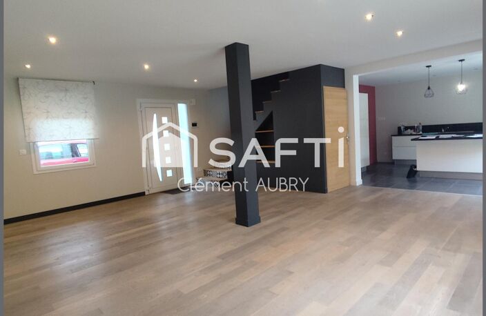Beau Pavillon offrant de beaux volumes avec magnifique terrain ! — photo 4