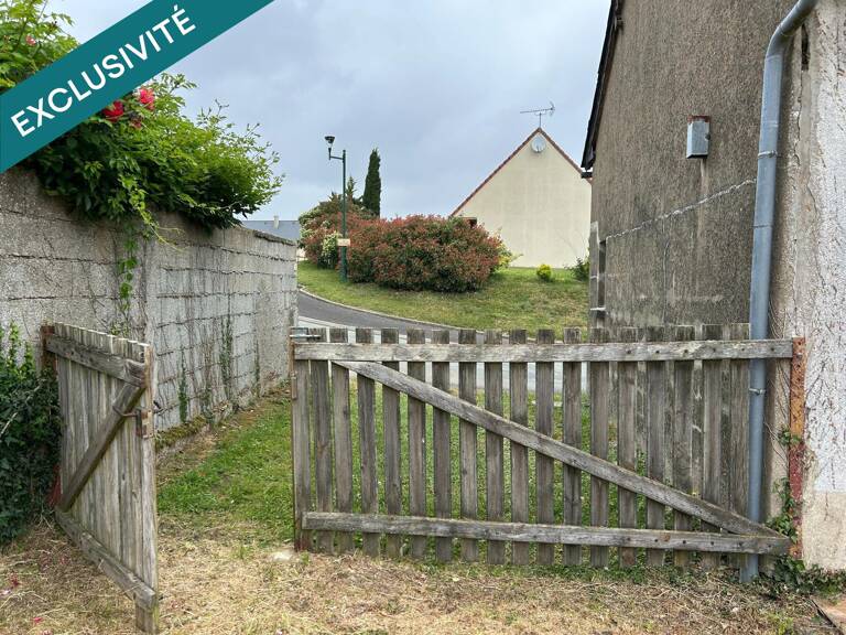 maison en pierre avec terrain — photo 1