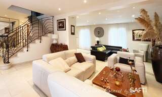 Maison 7 Pièces 280 m² à vendre à Le Coudray-Montceaux (91830)