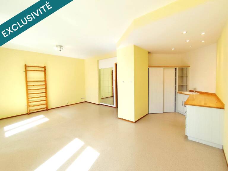 Local professionnel / Cabinet médicale - 48m2 — photo 1