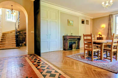Maison 13 pièces 750000 €