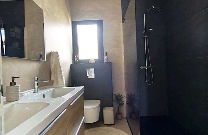 Vente Maison/villa 5 pièces — photo 4