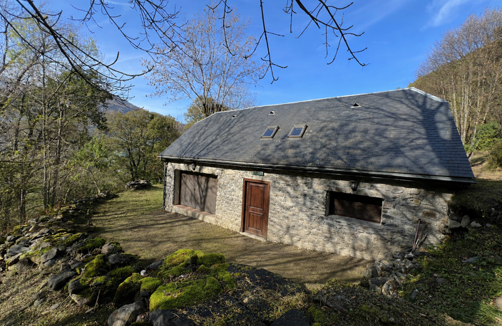 GRANGE FORAINE RÉNOVÉE SUR 1,8 HECTARE DE TERRAIN À VILLELON — photo 2